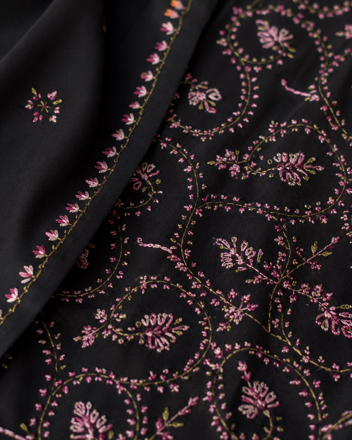 Black Kashmiri Embroidered Saree | Elegant Floral Handwork Designer Saree